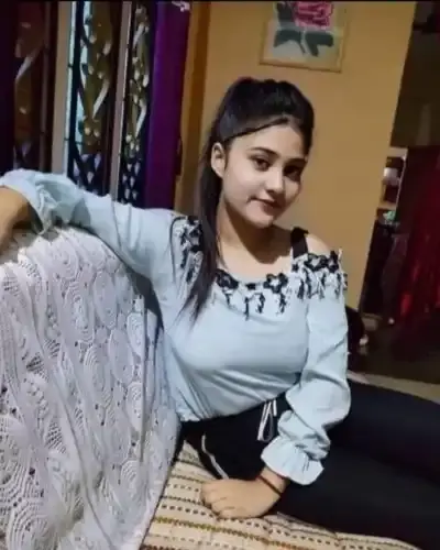 Call Girls Service in Pandhana
